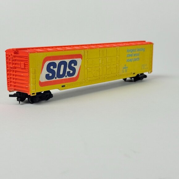 SOS Steel Wool Boxcar HO Scale Model 8.5"x 2" Bright Advertising Billboard Colle - Picture 4 of 7